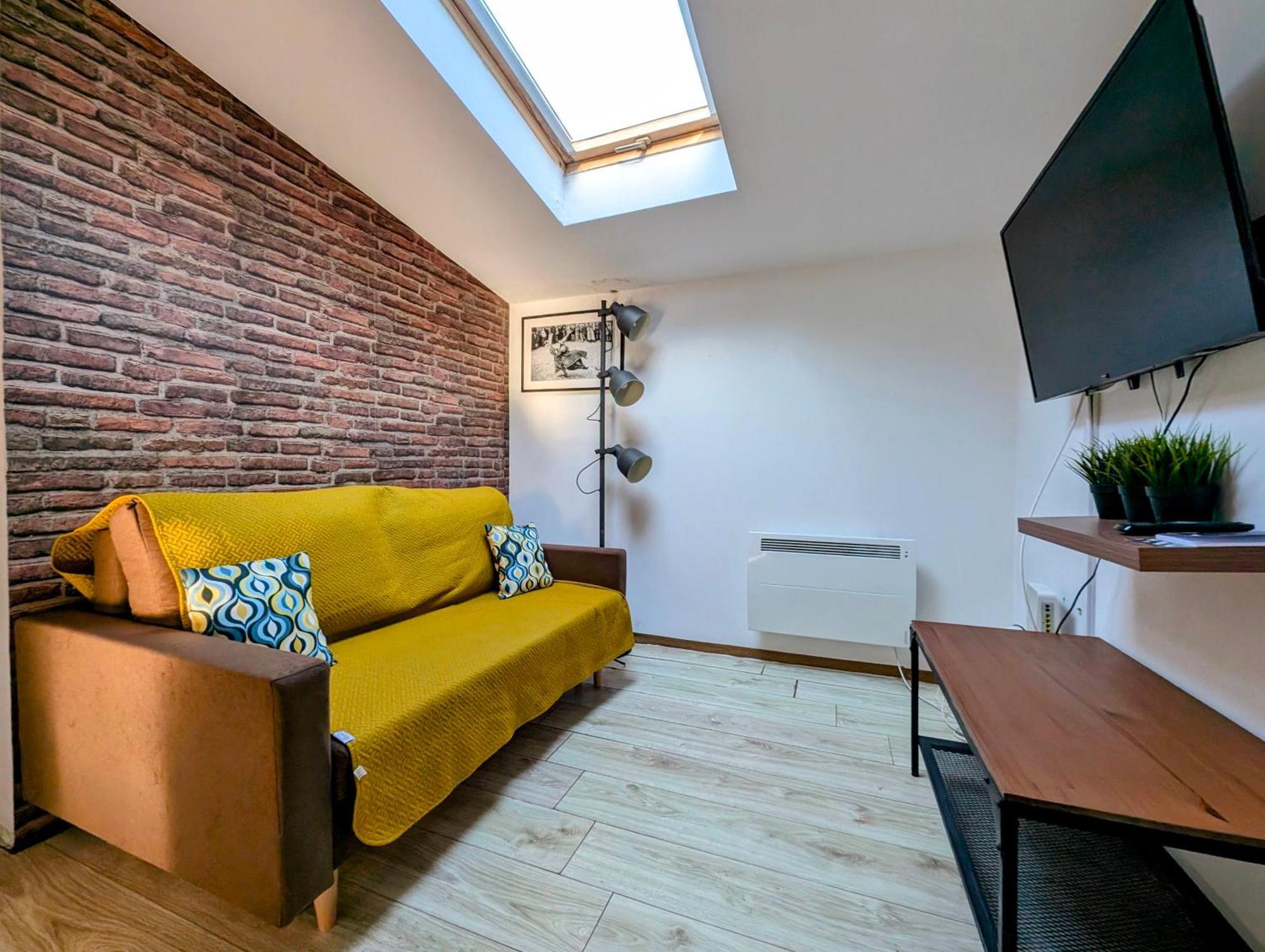 Apartment Al Slowackiego 16 By Homeprime Krakau